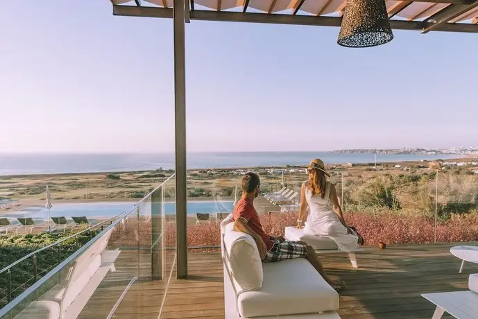 Palmares Beach House Hotel 