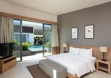 CasaBay Luxury Pool Villas 