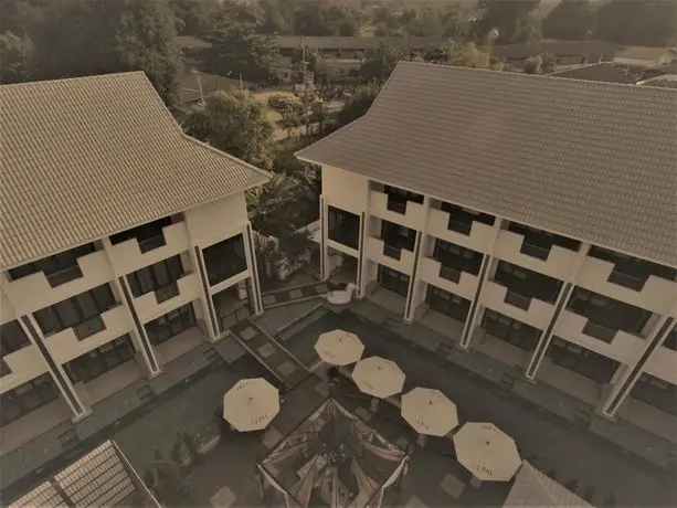 Ai Pai Hotel 