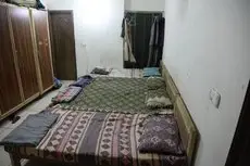 Continental Girls Hostel Akbar Chowk 