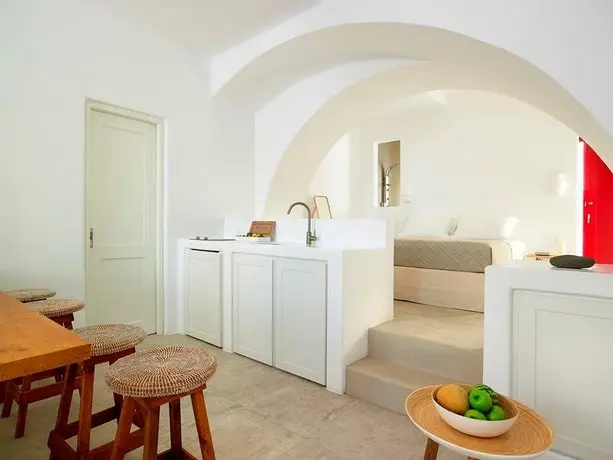 Unique Milos Suites 