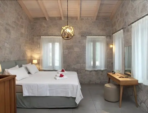 Milos Paradise Luxury Villas 