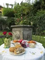 Villa Giuliana Guest House 