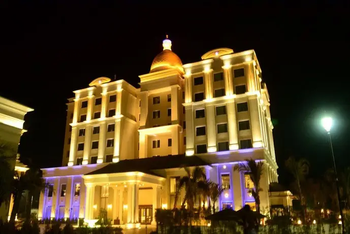 The Grand Bhagwati Palace 