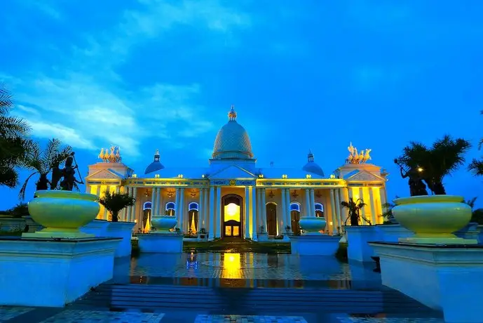 The Grand Bhagwati Palace 