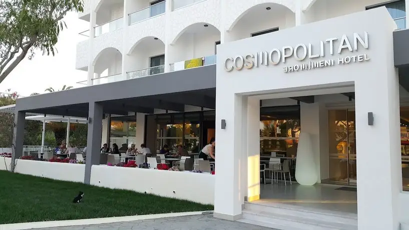 More Meni Cosmopolitan Hotel 