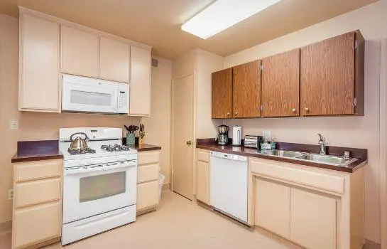 Cheese Cellar s Loft 1 Br apts by RedAwning 