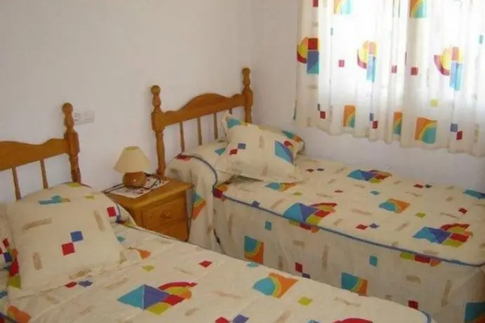 Santa Pola 100018 3 Bedroom Apartment by Mo Rentals 