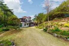 Yangpyeong Dorothy Velly Pension 