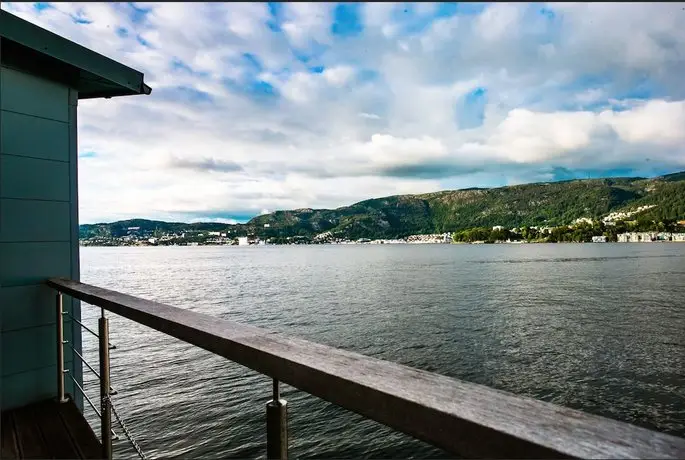 Floating House Bergen 