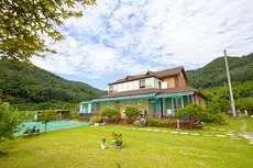 Yangpyeong Sunny Hill Pension 