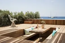 Mykonos Dove Beachfront Hotel 