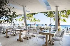 Mykonos Dove Beachfront Hotel 