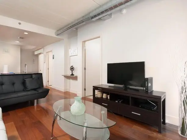 Fantastic Philly Fully Furnished Apartments