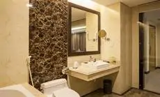 Muong Thanh Luxury Buon Ma Thuot Hotel 