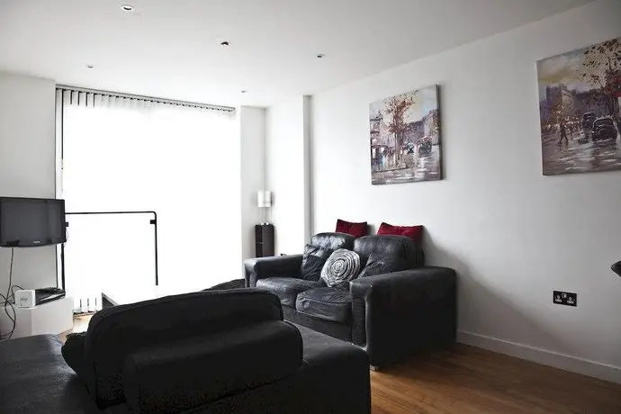 Homely Serviced Apartments - St Pauls 