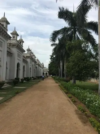 Ramnivas Hostel 