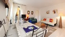 Le Corail Five stars Holiday House 