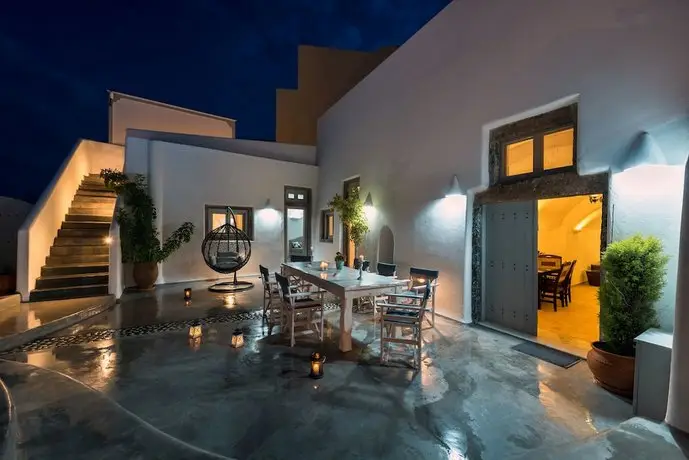 Nereids Villa Santorini 