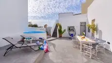 Nereids Villa Santorini 