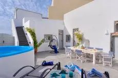 Nereids Villa Santorini 