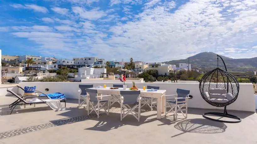 Nereids Villa Santorini 