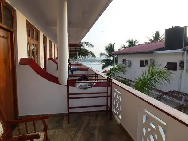 Samaru Beach House 