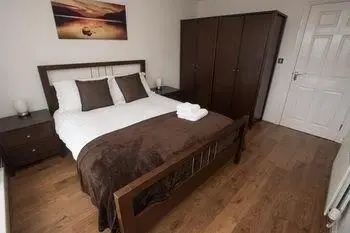 Celador Apartments - Blakes Quay Serviced Apartments 