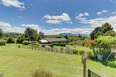 Casa Campestre frente al Lago Calafquen 