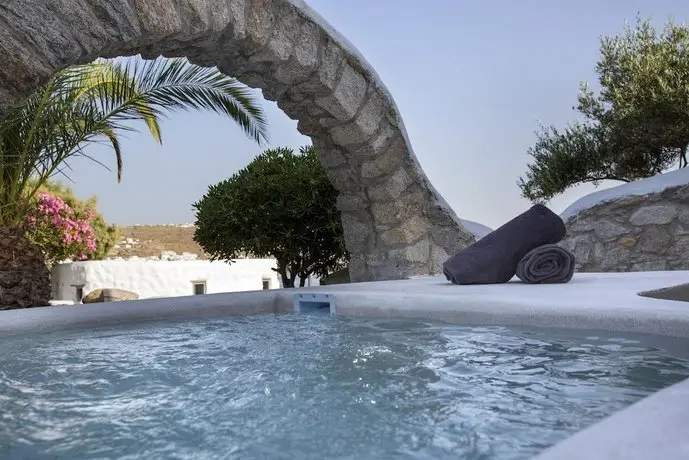 DreamBox Mykonos Suites 