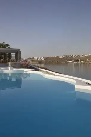 DreamBox Mykonos Suites 