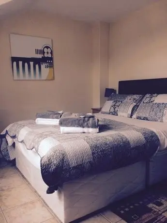 Diamond Serviced Accommodation Westport