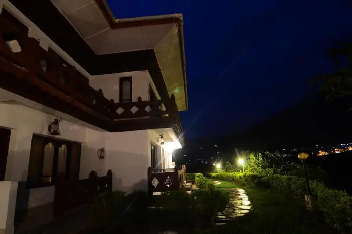 Himalayan Dragon's Nest Hotel