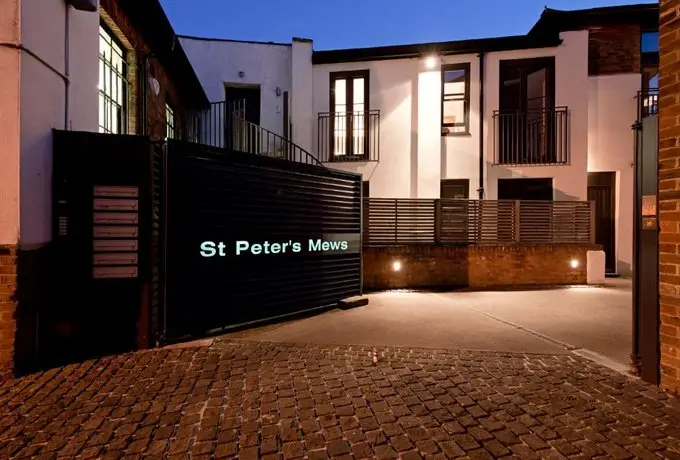 St Peters Mews