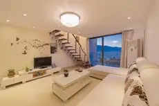 Dali Yunju Seaview Design Apartment 