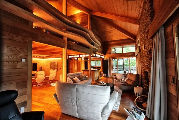 Chalet Luxe Acalou