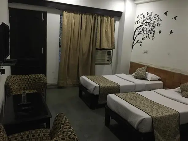 Hotel Pathik 