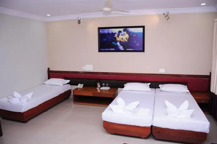 Hotel Pranav International 