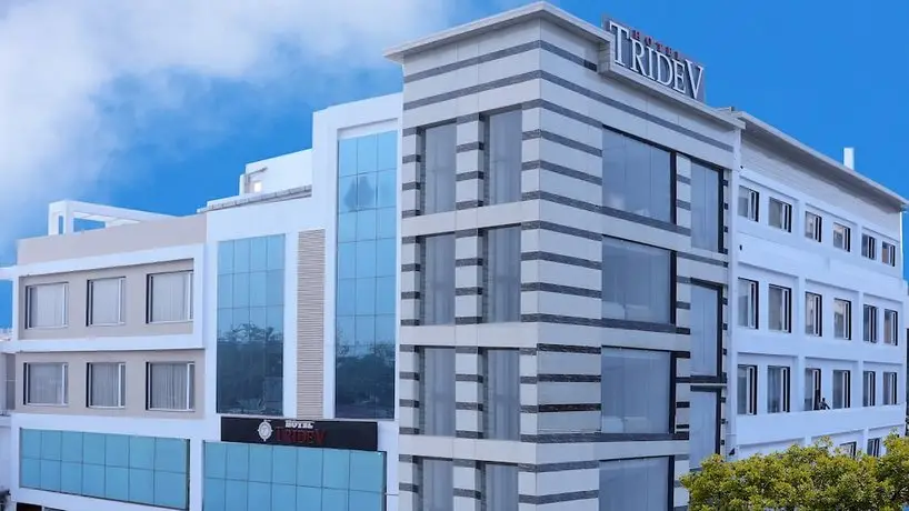 Hotel Tridev Varanasi