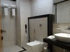 Hotel Tridev Varanasi 