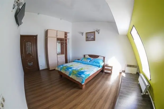 Guest house on Blagodatnaya 24