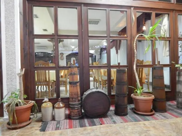 Hotel Restoran Antika