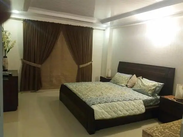 Bhurban Continental Golden Suite 