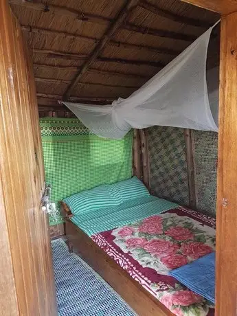 Ecolodge Uganda Campsite