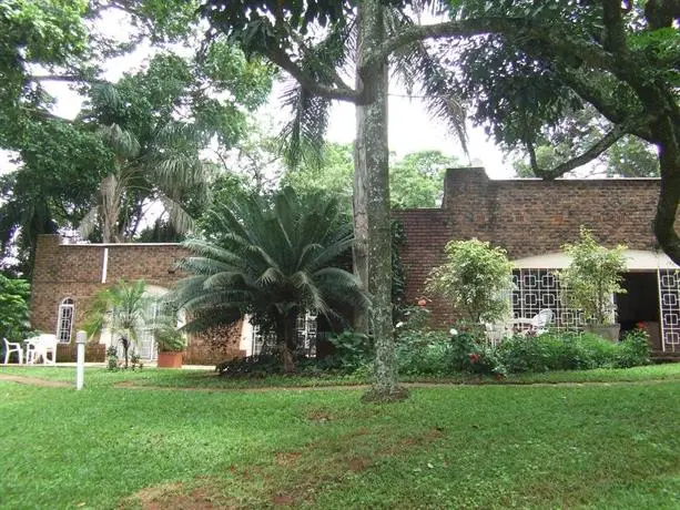 Plaas Guest House 