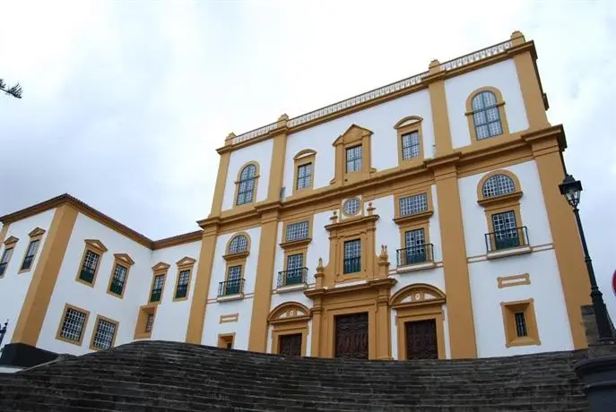 Vista Sobre a Baia de Angra 