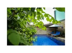 Jasmine Villa Batu Bolong 