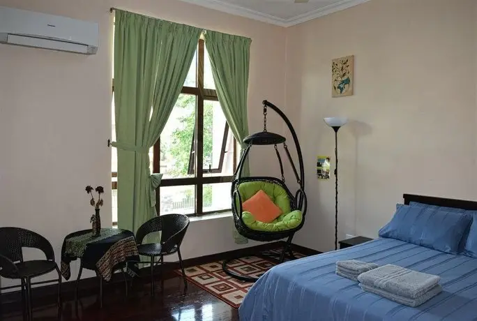 Tropicana Homestay