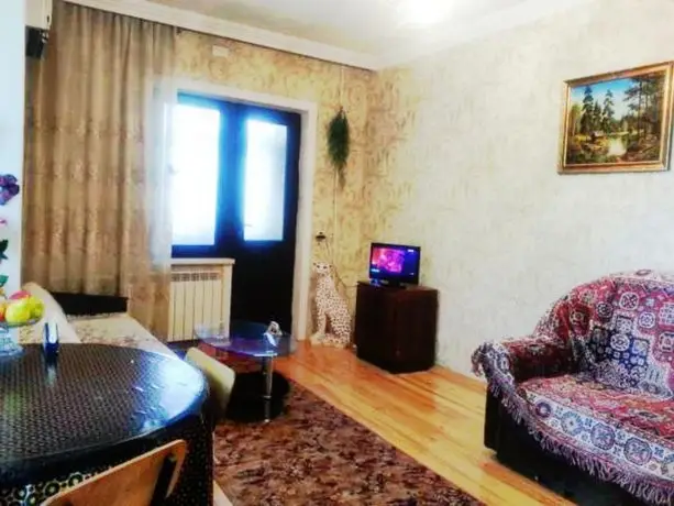 Apartment on MirGalal 147