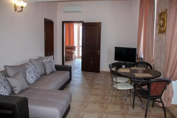 Guest House na Rodnikovoy 